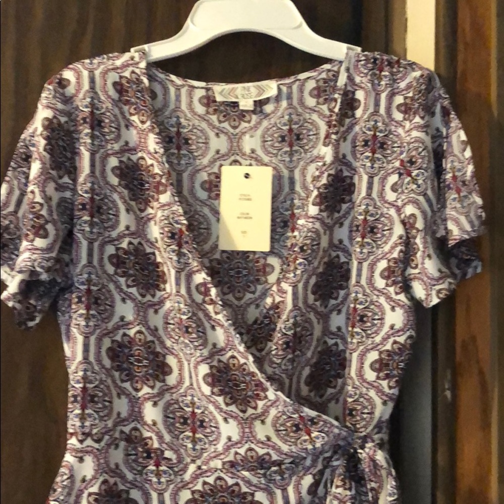 Pink Rose top - Picture 2 of 3